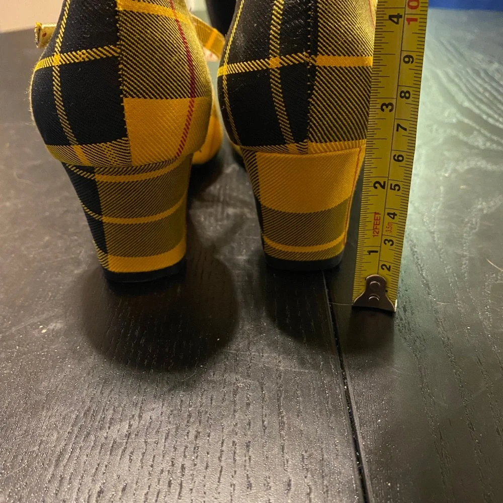BAIT yellow plaid heels - 7.5 - Picture 4 of 6